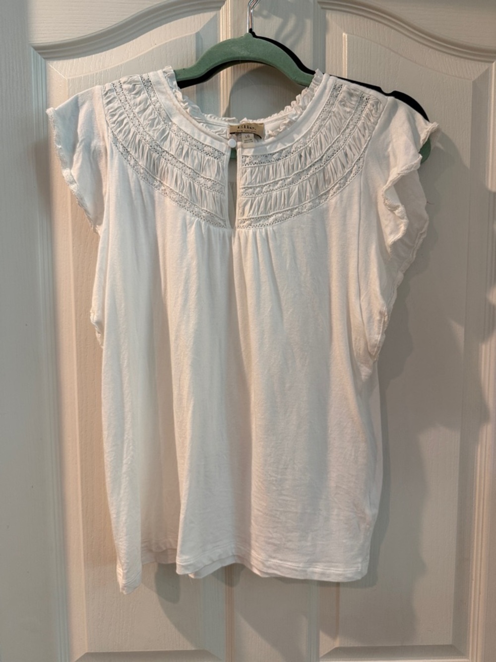 Elie Tahari White Cap Sleeve Blouse